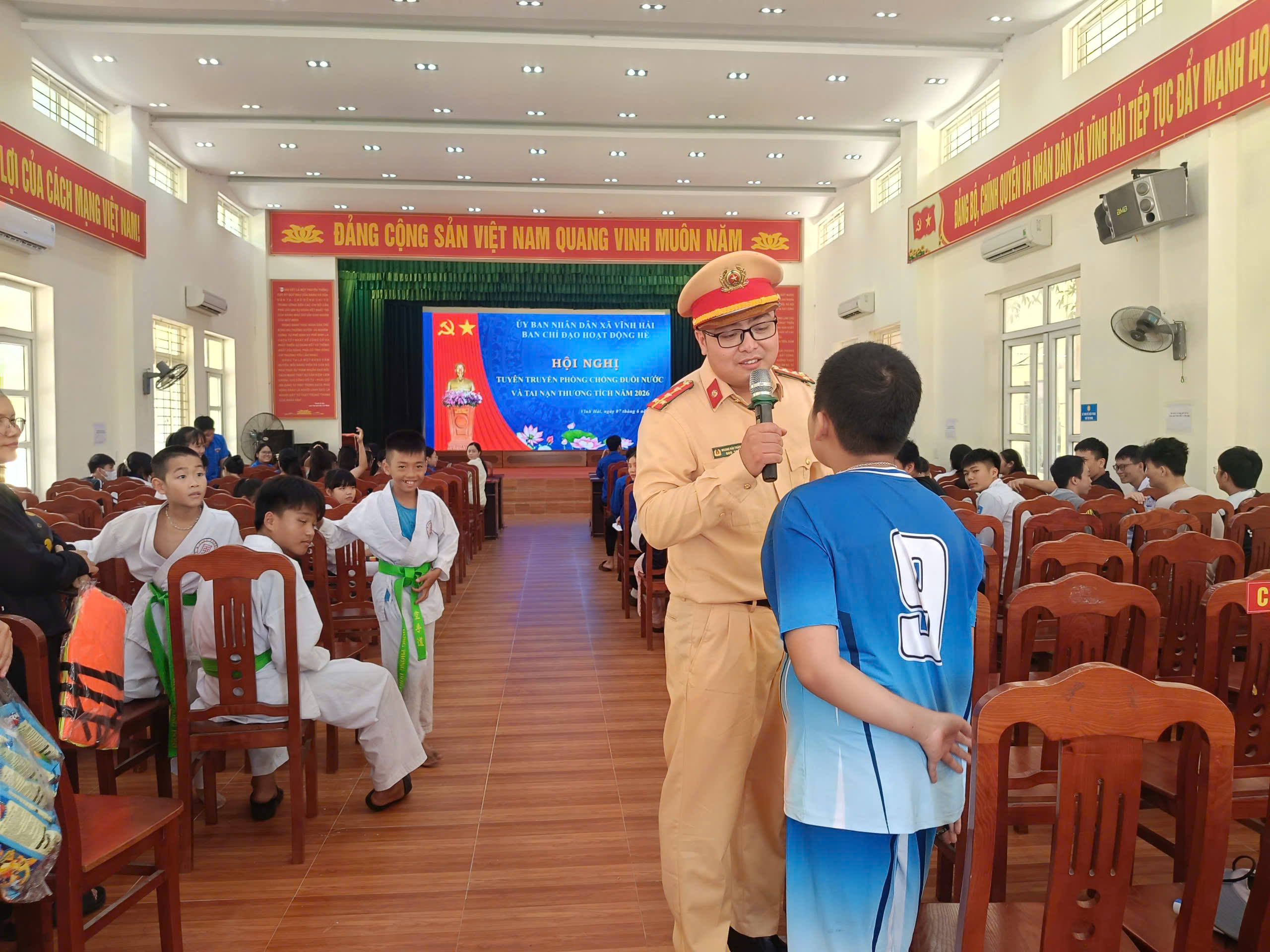 Phòng Cảnh sát giao thông: Phối hợp Hoạt động hè và Mùa hè tình nguyện năm 2026 tại xã Vĩnh Hải